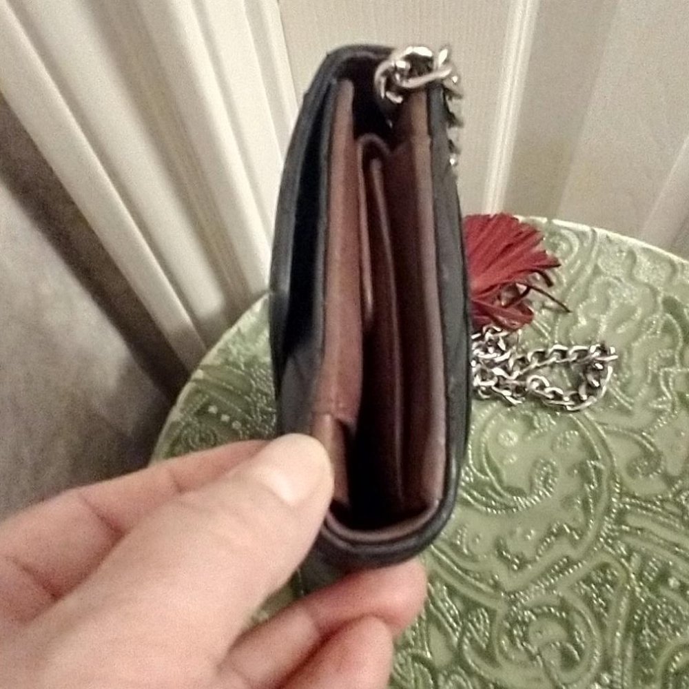 CHANEL Flap Wallet - Picture 6 of 16